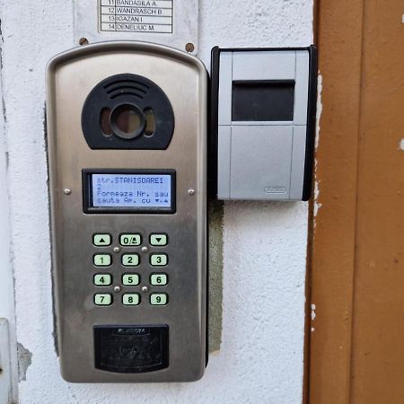 Marcos Apartments - Stanisoarei - Self Check-In Resicabánya Kültér fotó